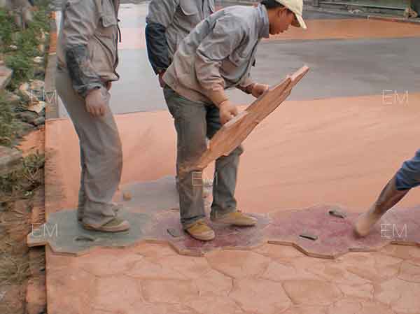 压模地坪改造施工.jpg 压模地坪改造施工.jpg